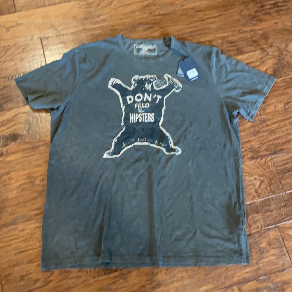 Men’s Graphic t-Shirt Lucky Brand XXL NWT “Don’t Feed the Hipsters” Bear